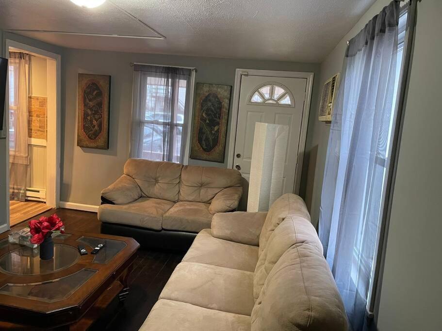 Comfortable Home Away From Home East Hartford Esterno foto